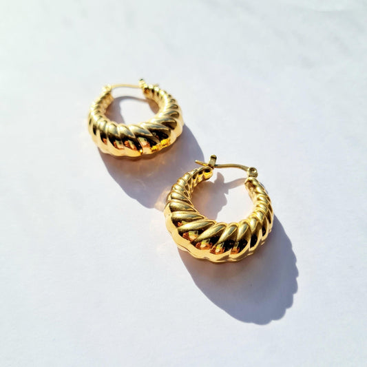 Tarnish Free 18K Gold Plated Scallop Hoops