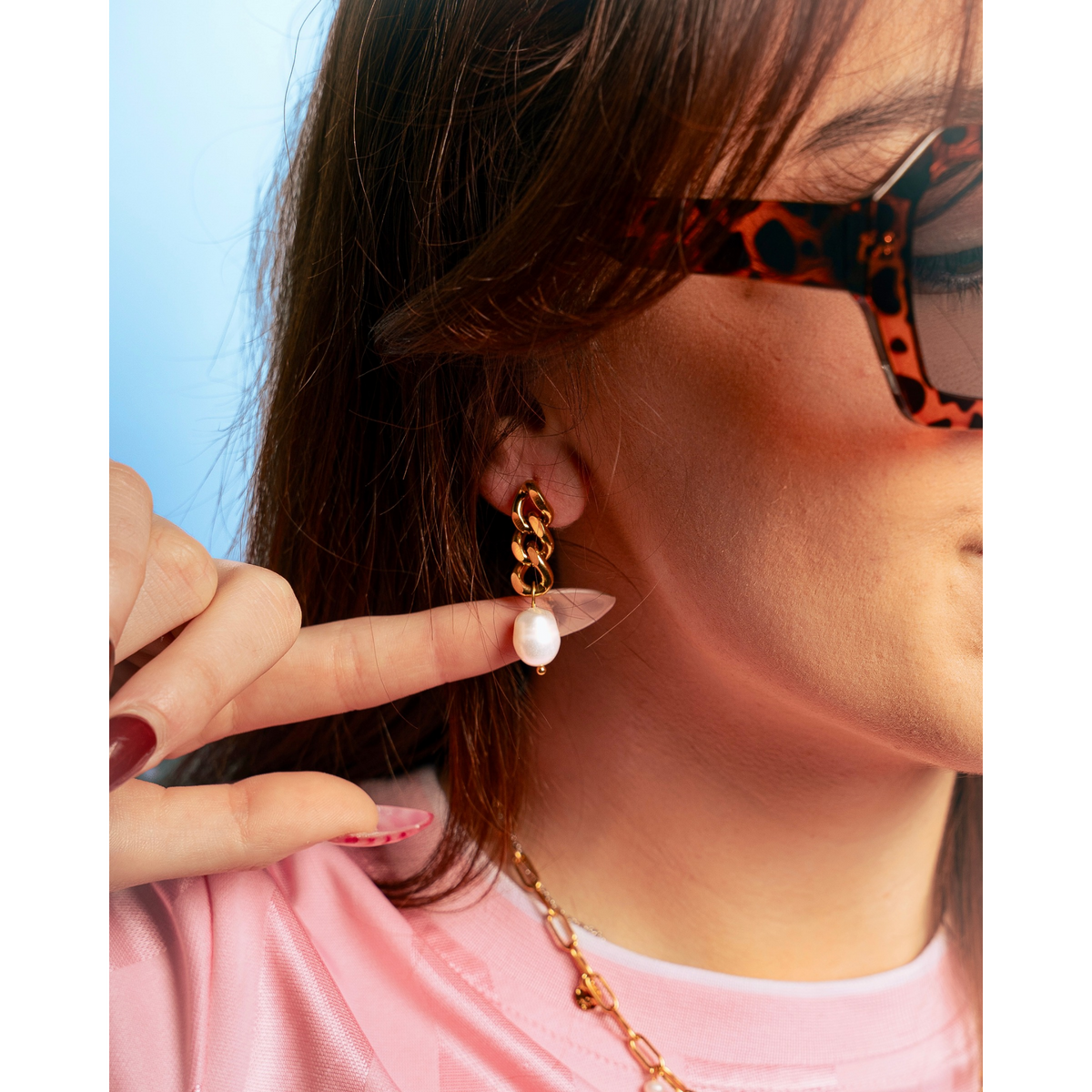 Posh Babe Pearl Drop Earrings